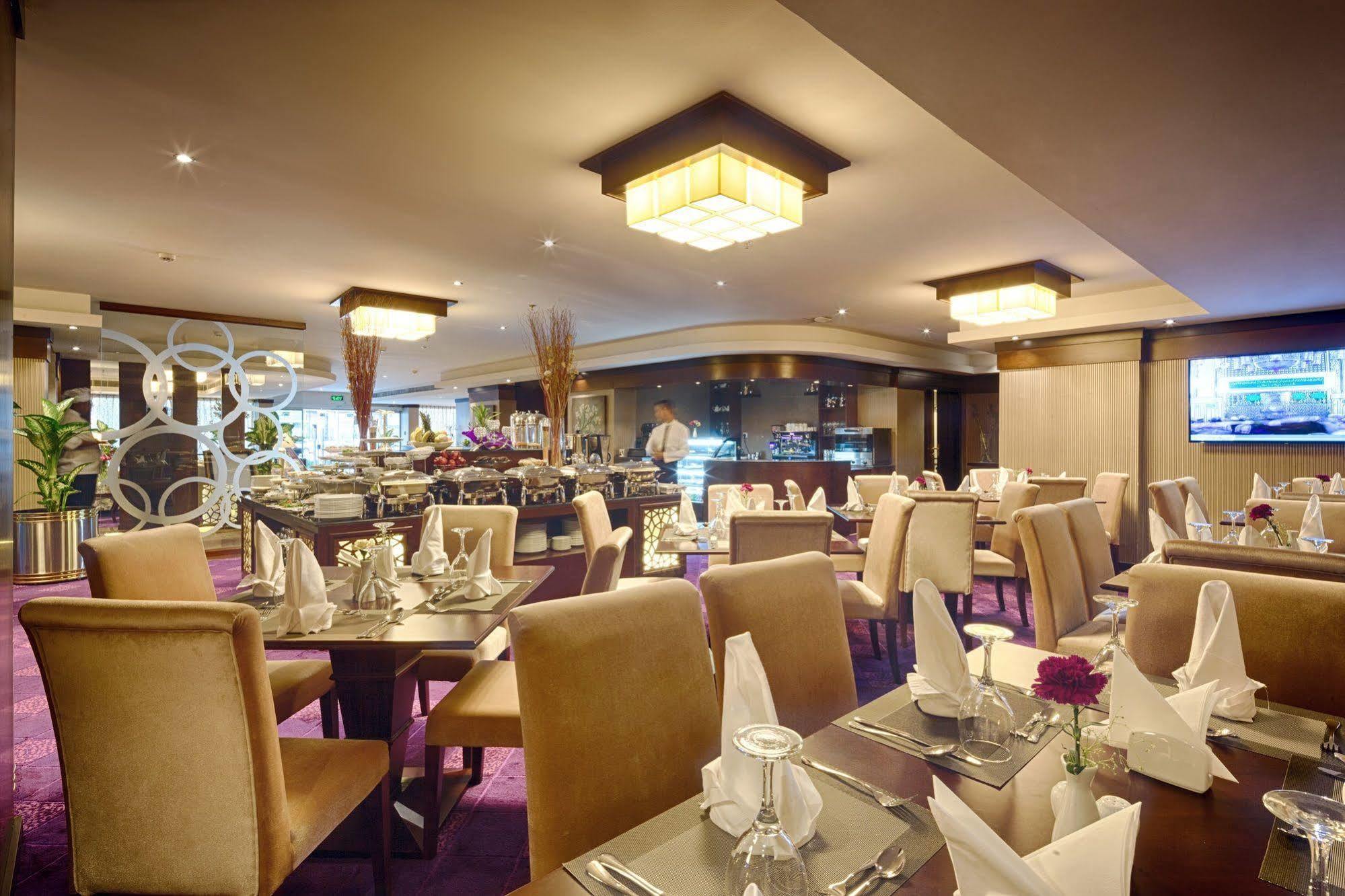 Lavona Hotel Al Al Jubail Extérieur photo